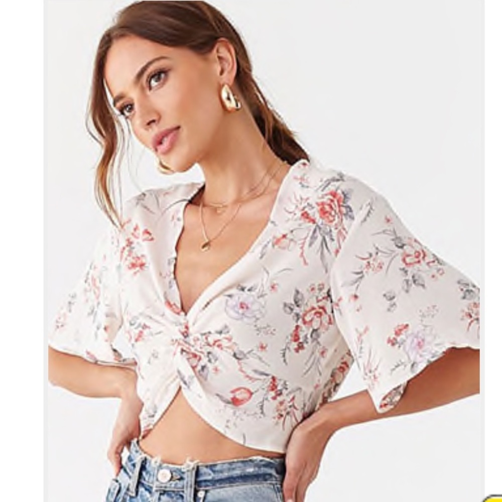 Floral twist top